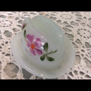 🍀Vintage Fedora MOON GLOW Milk Glass Hat
